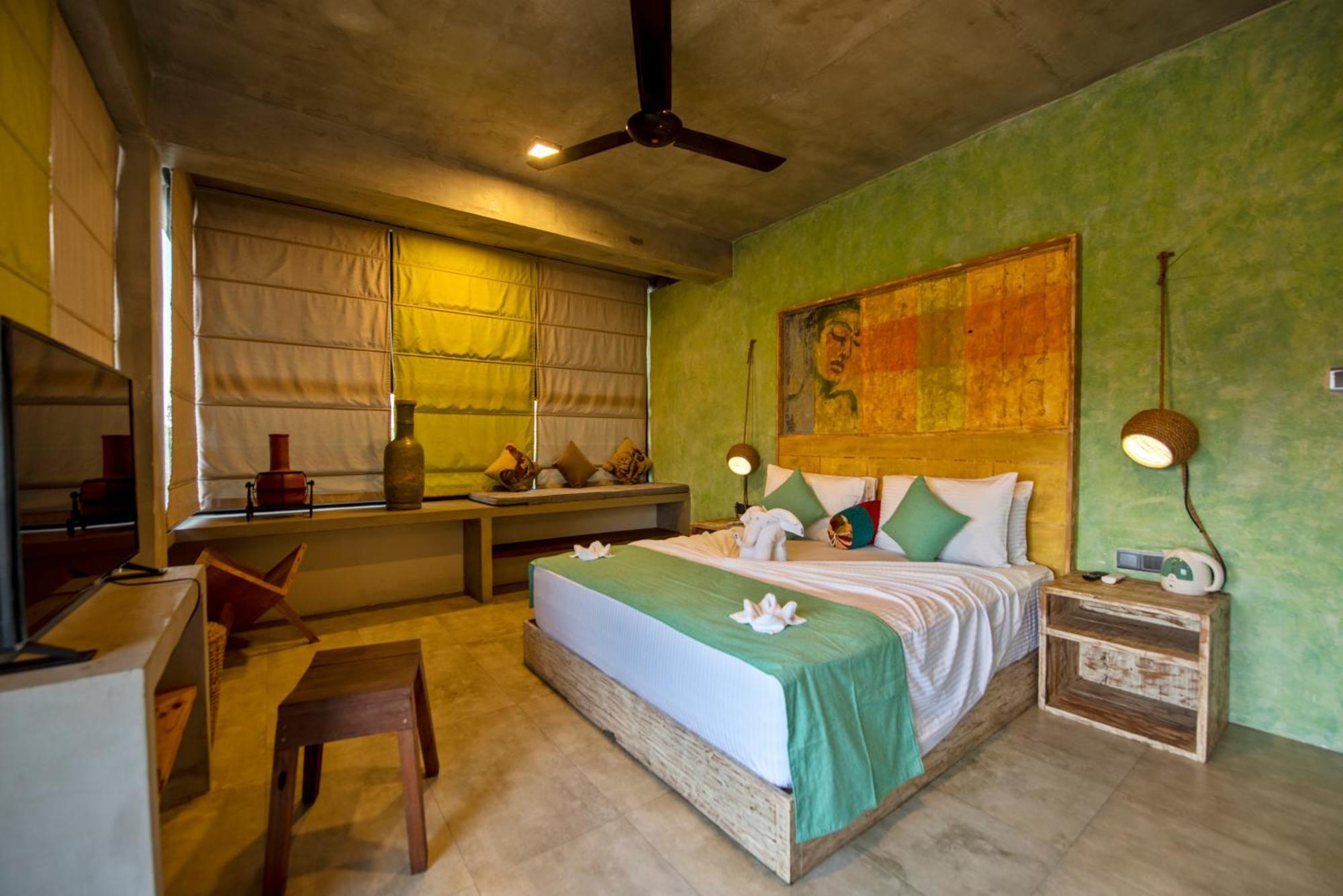 White Moon Resort Gampaha Bagian luar foto